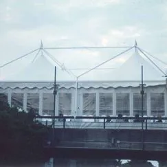 Gazebo finestrato